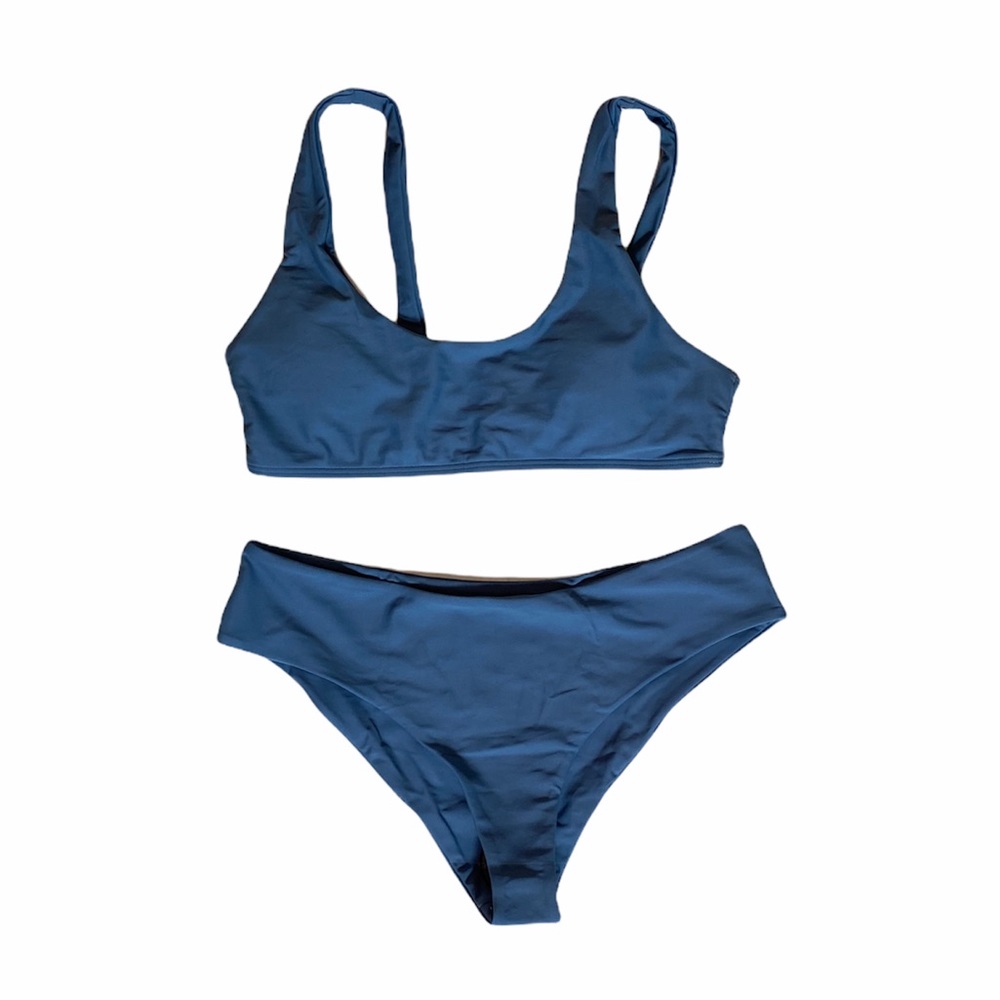 Shein Blue Scoop Neck Bikini Set. Size medium.